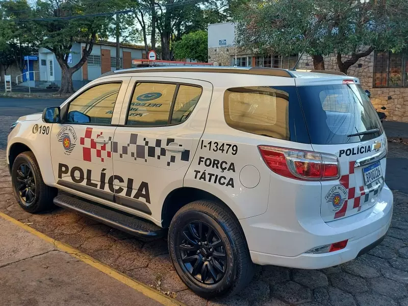 Fala Matao - PM recupera veículo furtado em Santa Ernestina e prende o criminoso em Matão